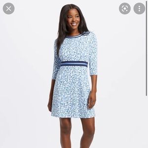 NWOT Draper James Persley Ponte Dress in Blue Multi Magnolia, size Medium